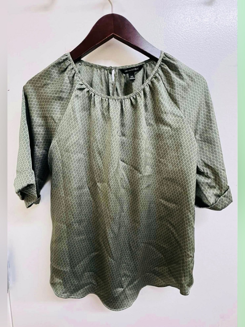 Banana Republic Green Ribbed Short Sleeve Blouse Size XS
